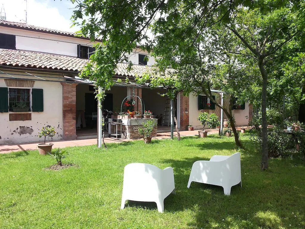 Casa Dell'Editore - Books & Breakfast Guest House Rimini Italy